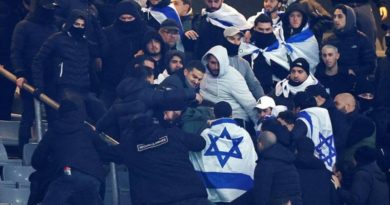 Fanáticos israelíes arremeten contra aficionados franceses en París