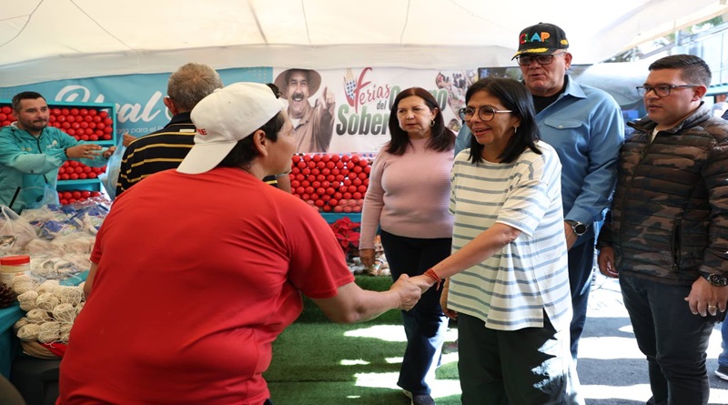 Vicepresidenta Delcy Rodríguez supervisa jornada de atención integral en Casalta II