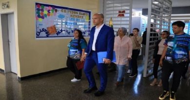 Ministro Rodríguez: Más de ocho mil escuelas han sido recuperadas en el país