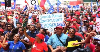 Maduro: Pueblo de Venezuela teje nuevo tiempo histórico y no recibe órdenes del norte