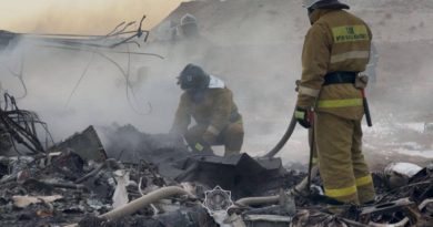 Ascienden a 32 los sobrevivientes en el accidente aéreo en Kazajistán