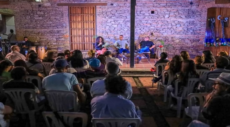 Libro de cuento “Los desconocidos de siempre” bautizan en Yaritagua
