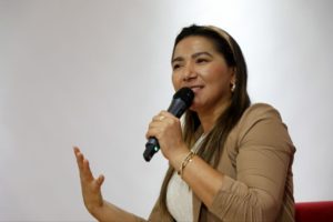 Defensoras de la mujer analizan estrategias para combatir la violencia de género