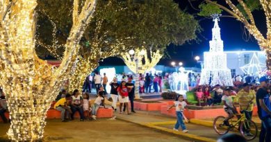 San Jerónimo de Guayabal se iluminó con el tradicional encendido de luces navideñas