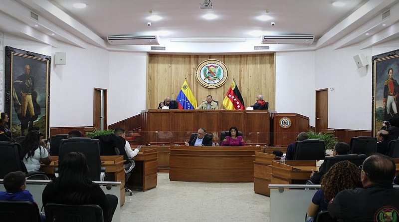 Aprueban acuerdo en respaldo a la elección de jueces de paz este 15-D