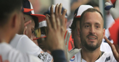 Caribes cerró con vapuleada la serie con Bravos