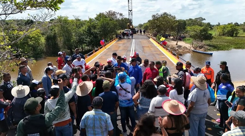 Reinauguran puente Maporal en municipio Muñoz de Apure