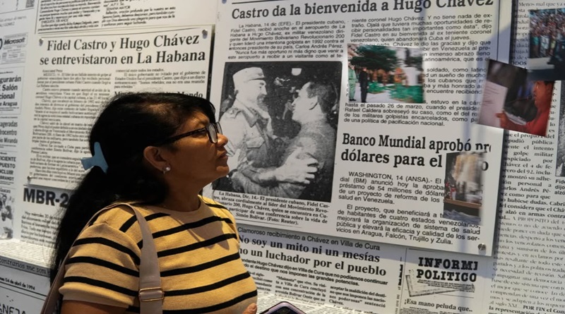 Cuartel 4F inaugura exposición ¨El Primer Abrazo¨ entre Chávez y Fidel