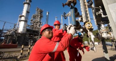 Trabajadores petroleros comprometidos en defensa de la soberanía