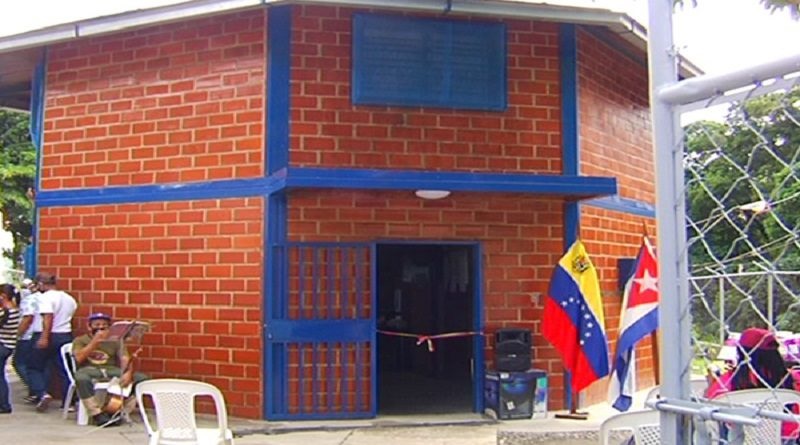 Recuperan instalaciones deportivas y módulo de salud en Caracas