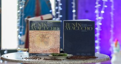 Bautizan libro “Junín y Ayacucho. Sepulcros del Imperio Español en América” en la GAN