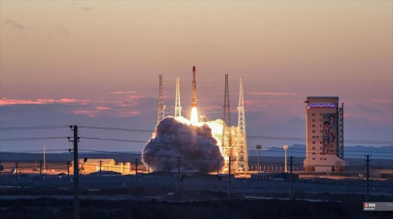 Irán pone en órbita satélite Fajr-1 y remolcador espacial