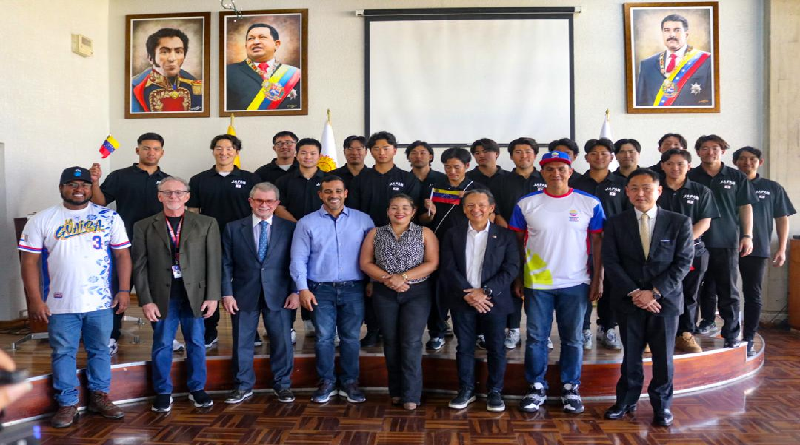 Novena de "Japan Breeze" aterriza en Caracas para duelo histórico en el Monumental