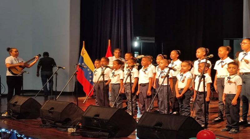 Parrandón navideño 2024 llega a las instituciones educativas de Yaracuy