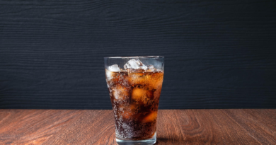 ¿Qué le pasa al cuerpo si consume un litro de refresco diario?