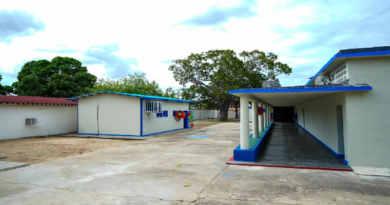 Rehabilitados espacios del Unidad Educativa Nicanor Bolet Peraza en Anzoátegui