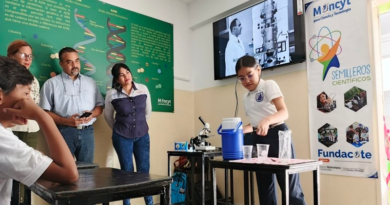 Inaugurada Sala de Ciencias en la U.E.N. Felipe Larrazábal de Cagua en Aragua