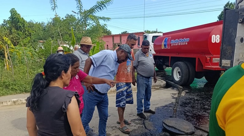 Playa Cayapa atiende reportes del 1x10 del Buen Gobierno en el municipio Peña