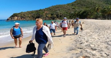 Turistas polacos disfrutan bondades turísticas de Chuao en Aragua