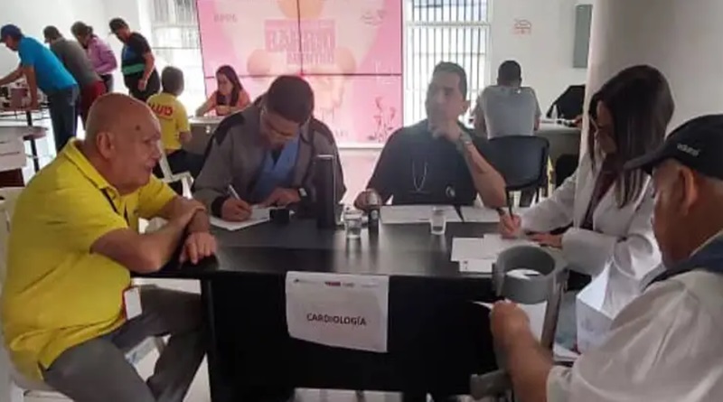 Misión Barrio Adentro atiende a trabajadores y familiares del sector salud