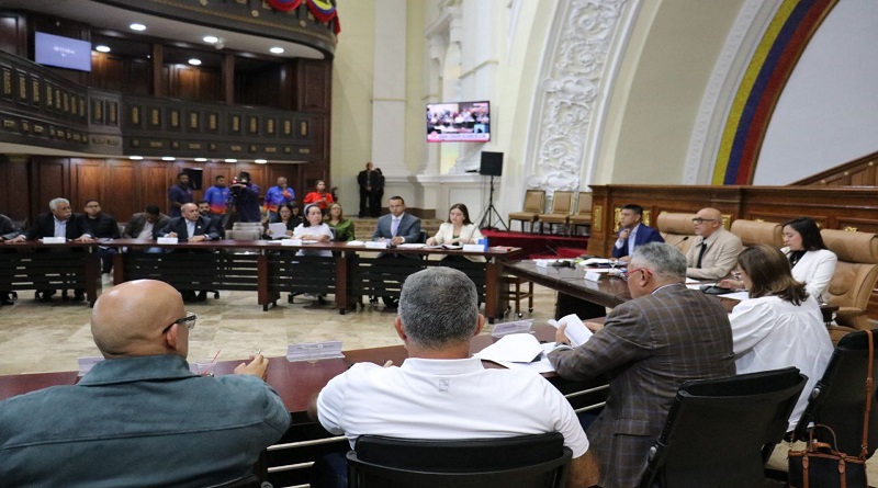 AN solicita aplicar Ley Bolívar a ex diputados del extinto parlamento 2015-2021