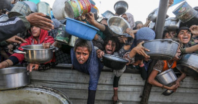 Denuncian que Ejercito israelí obstruye distribución de alimentos en Gaza