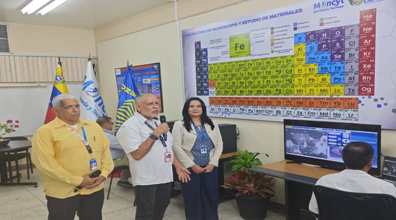 Activan microscopio electrónico que había bloqueado el imperialismo