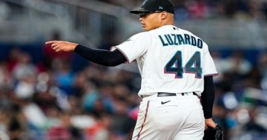 Venezolano Jesús Luzardo fue cambiado a los Phillies