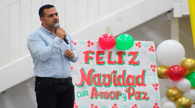 Niños y niñas de La Guaira reciben juguetes del Niño Jesús