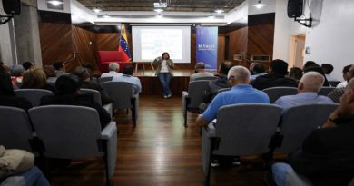 Evaluan agenda de trabajo científico-tecnológica de cara a 2025