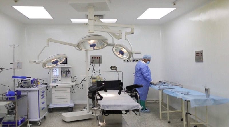 Hospital Universitario de Caracas reabre servicios de urología y marcapasos