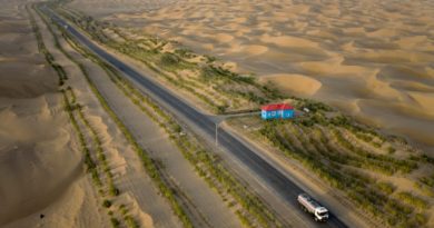 China refuerza su "Muralla Verde" contra el desierto de Taklamakán