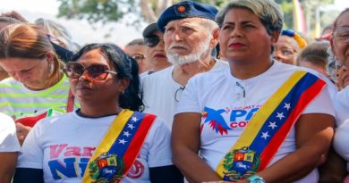 Aragüeños festejaron en el Samán de Güere la juramentación del presidente Maduro