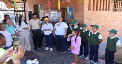Mil 472 escuelas de Carabobo dan inicio a actividades escolares en 2025