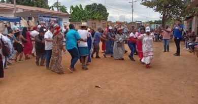 Delegados internacionales conocen identidad cultural indígena desde Paz Castillo