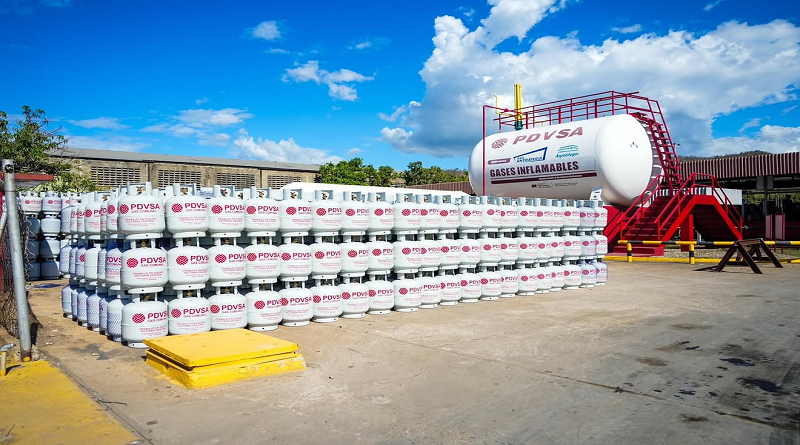 Entregan más de siete mil cilindros de gas en Anzoátegui
