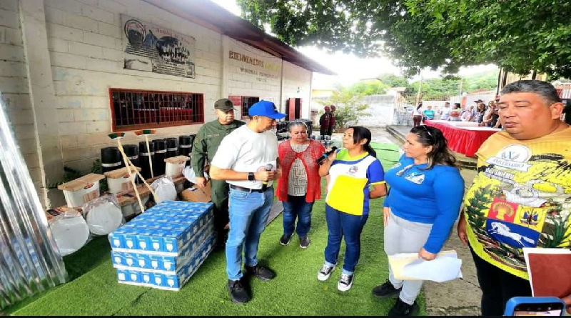 Inaugurada Escuela Básica "Amalia de Lara" en el estado Guárico