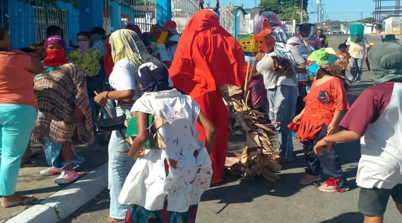 Registran como patrimonio cultural manifestación “Los Locos y Locainas" en Bolívar