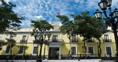 Venezuela rechaza decisión de EE. UU. de reincorporar a Cuba en listado terrorista