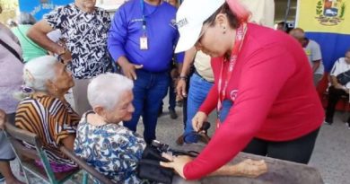 Plan "Más Años, Más Amor" atiende a más de 400 abuelos en Yaracuy
