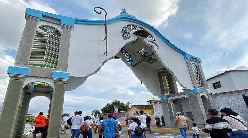 Barquisimeto recibe a propios y visitantes para venerar a la Divina Pastora