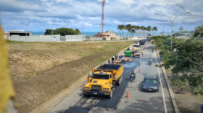despliegan-plan-especial-asfaltado-palito-puerto-cabello