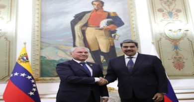 Jefe de la Duma rusa felicita a presidente Maduro a nombre de Vladimir Putin