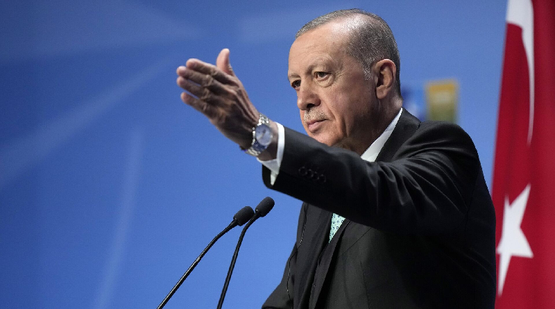 Erdogan declara que Israel debe retirarse de Siria "o será peor para todos"