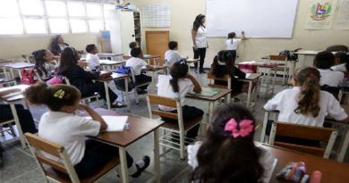 Ministerio de Educación se despliega para captar nuevos alumnos a matrícula escolar