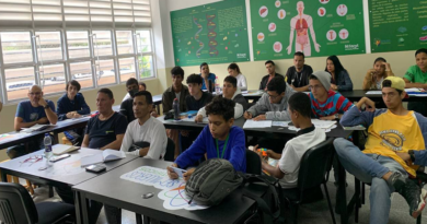 Encuentro entre estudiantes de Caracas fortalece conocimiento en la robótica