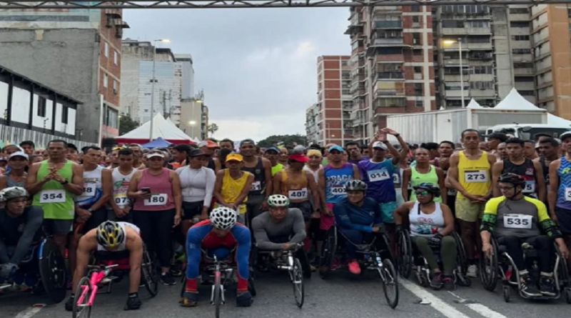 Sebastián López gana el Maratón 12K por la Paz y la Vida en Caracas