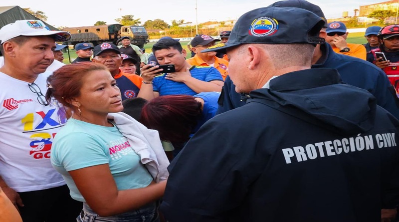 Gobierno nacional establece cuatro puntos de atención para desplazados colombianos