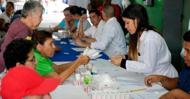 Despliegan atención social en Clínica Especializada Dr. Édgar Peña de Falcón