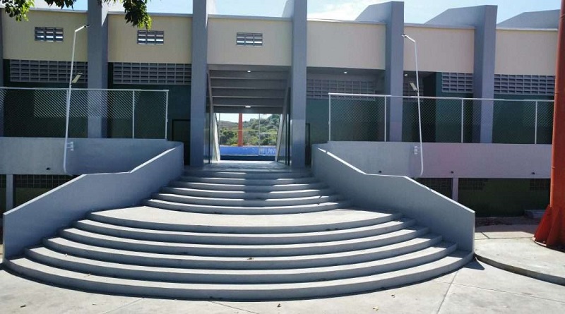 Avanza recuperación del estadio Delfín Marval en Cumaná